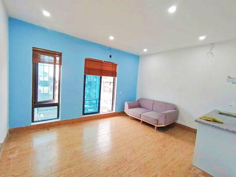 Studio for rent on Chua Lang Street cheap price