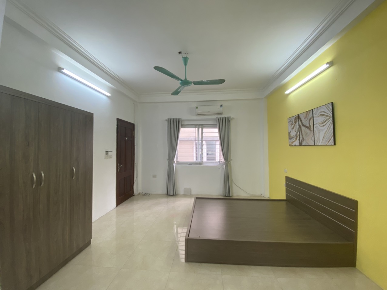 Cheap price studio for rent on De La Thanh Str