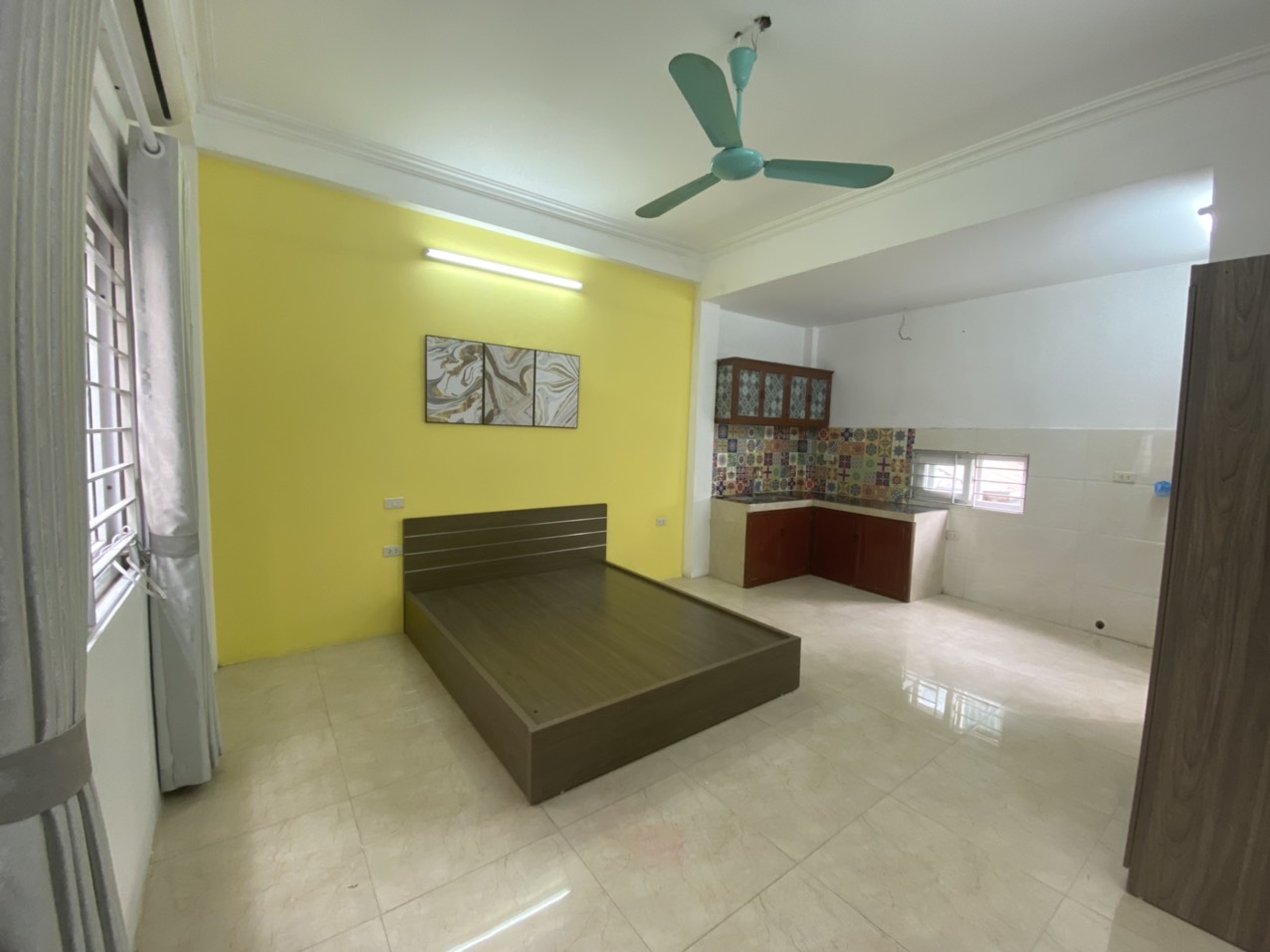 Cheap price studio for rent on De La Thanh Str