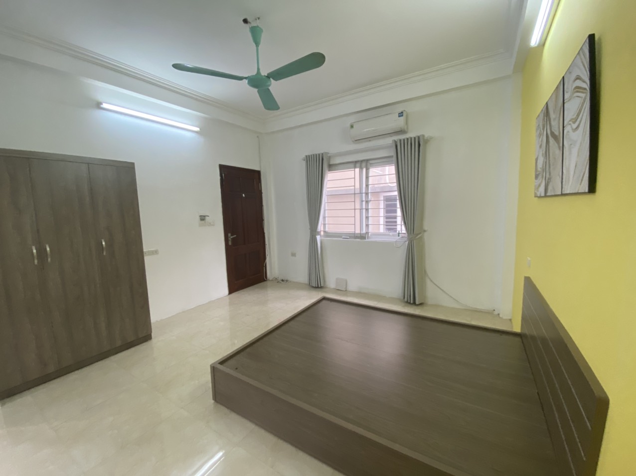 Cheap price studio for rent on De La Thanh Str