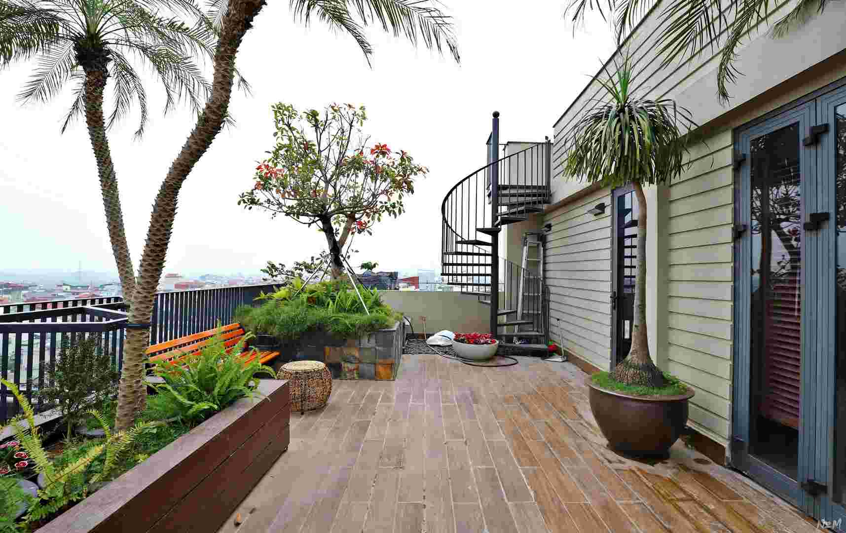 Cho thuê Penthouse siêu phẩm trên phố Âu Cơ