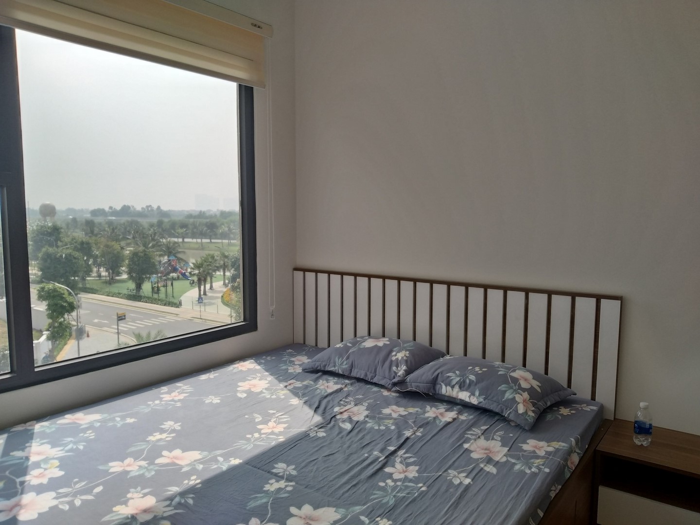 2 Bedrooms Apartment For Rent in Vinhomes Ocean Park S2.07